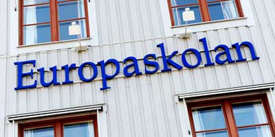 europaskolan_gymnasium_skylt